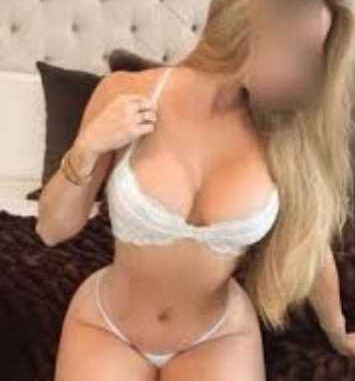 Ayaklarıyla Büyüleyen Kemer Escort Bayan Belgin